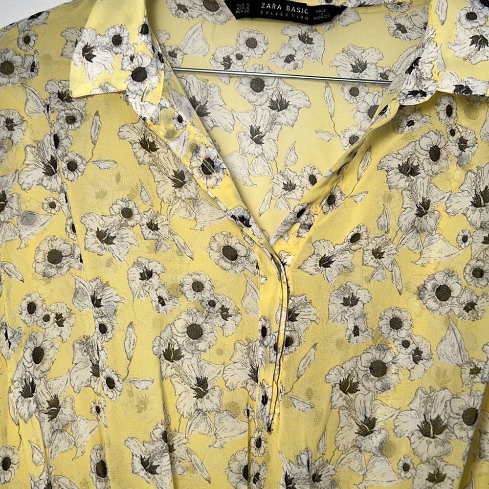 Blouse - Picture 3 of 6